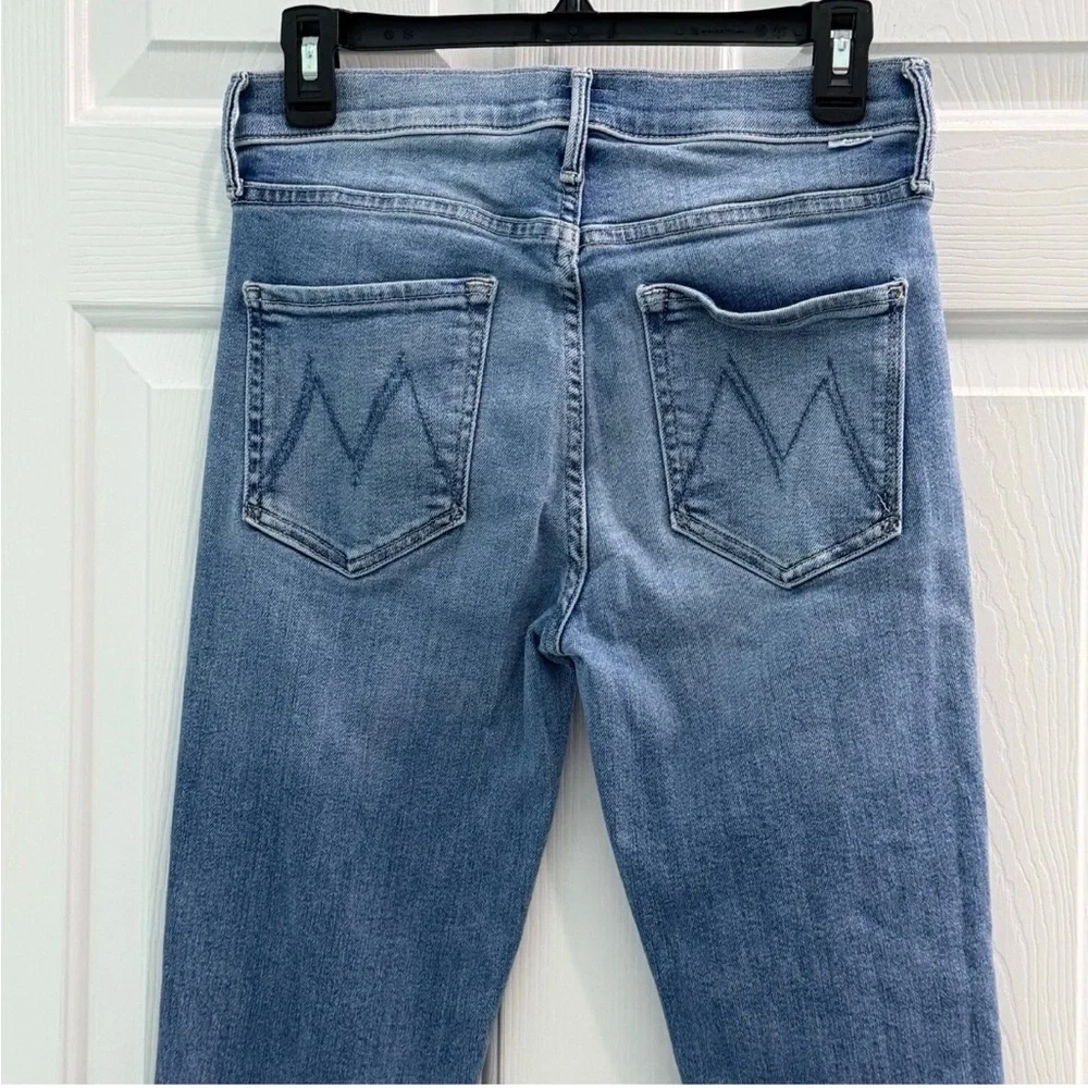 Mother Womens Size 28 The Mid Rise Dazzler Ankle Fray Riding the Cliffside Jeans - Picture 7 of 11
